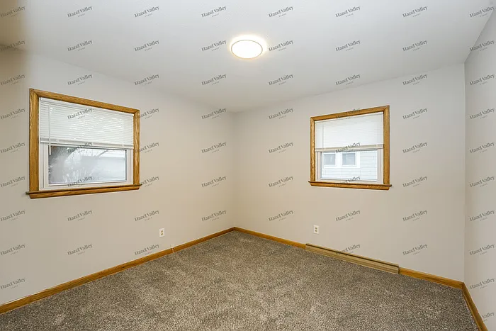37 W Ralston Ave — Photo 9