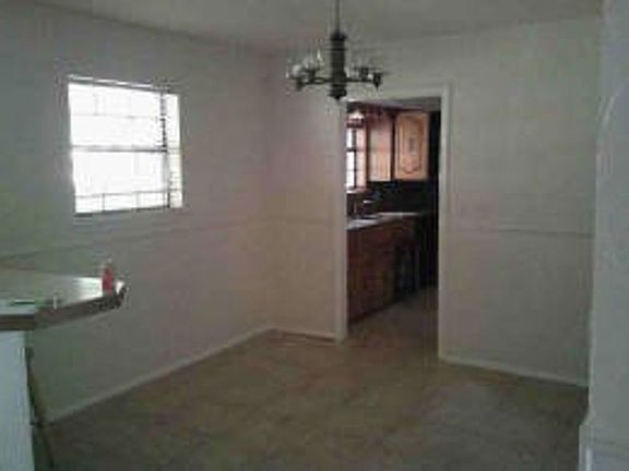 Formal Dining