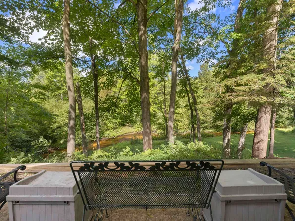 6747 S Thompsonville Rd, Thompsonville, MI 49683