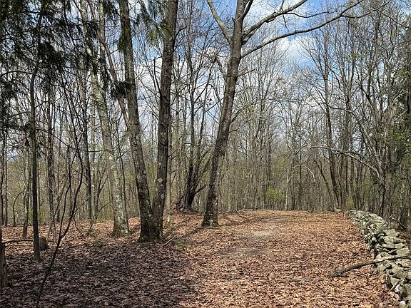 3rd image of 383 Connors Road