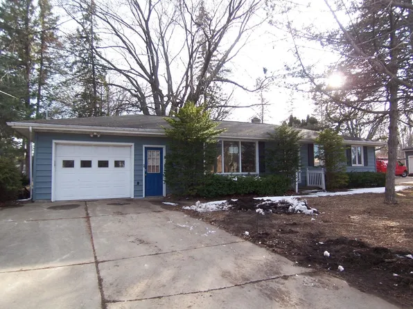 1403 Shawano Ave, Green Bay, WI 54303