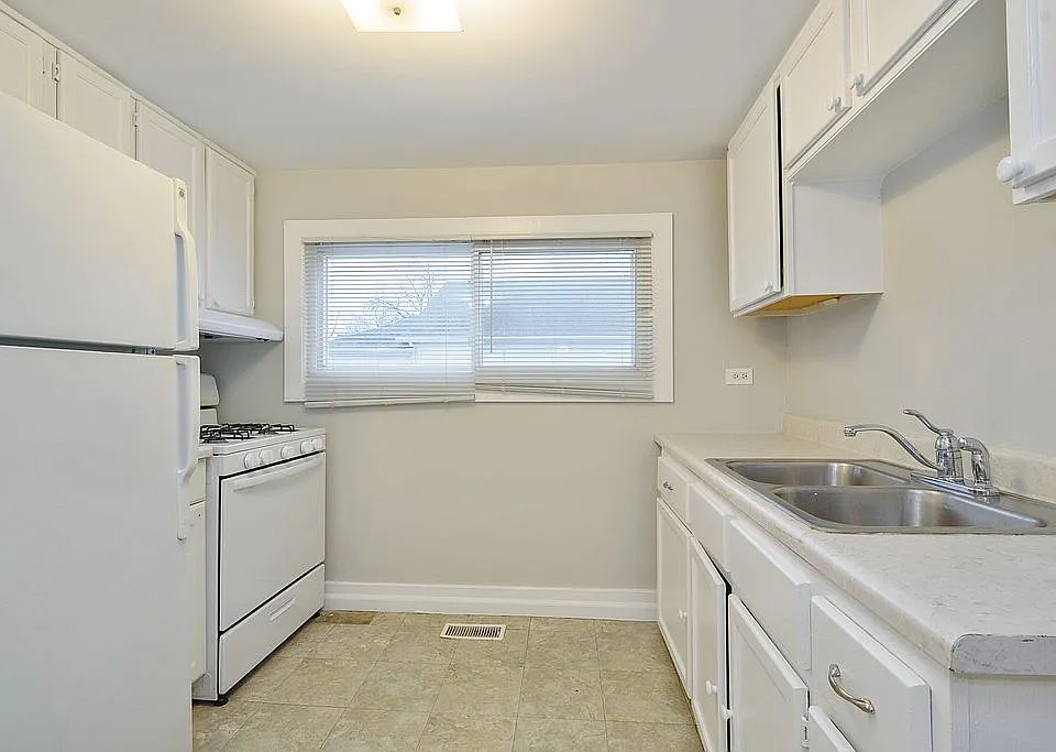 Unit 1: Kitchen