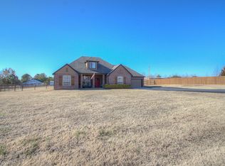 31800 S Mesa Dr, Inola, OK 74036