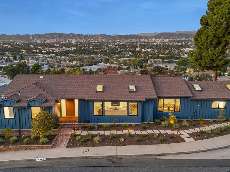 4301 Don Arellanes Dr — Photo 37