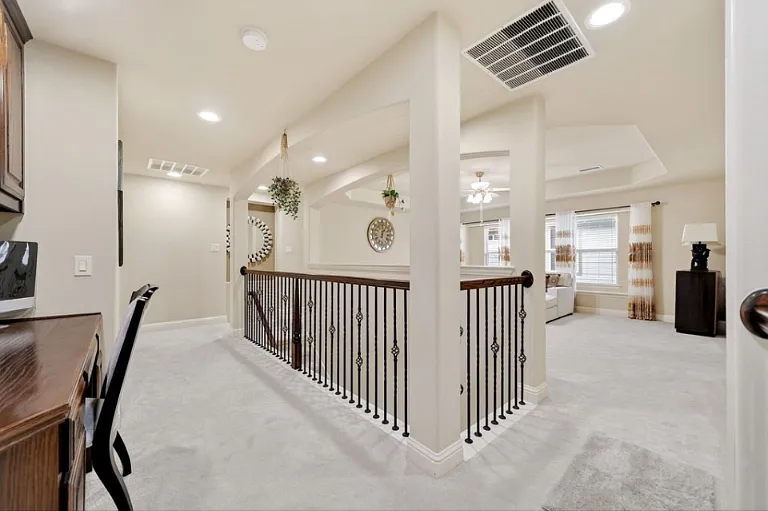 1104 Brendan Dr — Photo 32