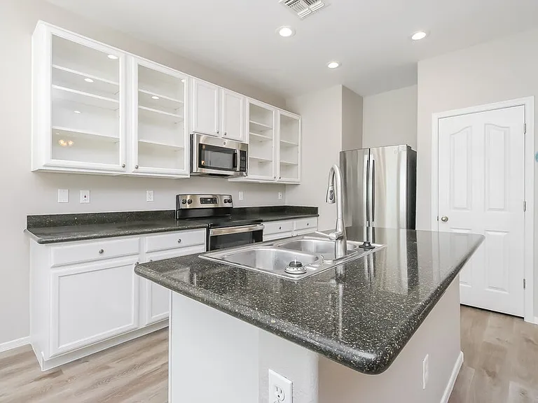 22224 S 211th Way — Photo 9