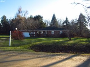 6800 E Parks Rd, Saint Johns, MI 48879