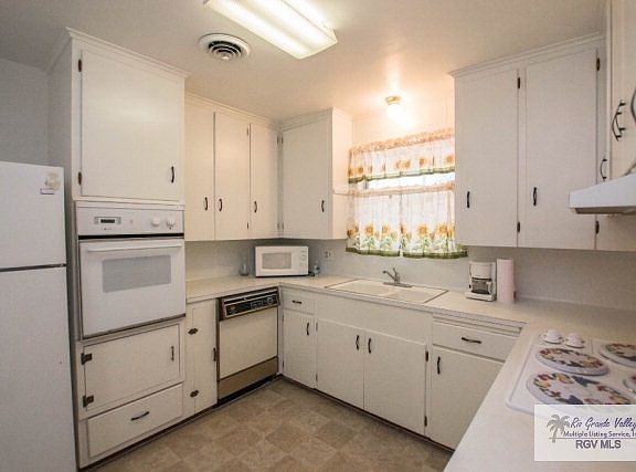 4th image of 409 Magnolia Hts