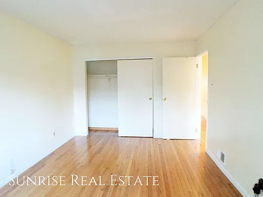 Rented by Sunrise Real Estate | media 46