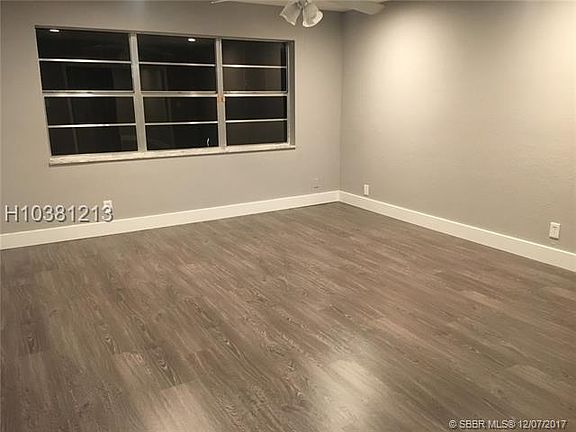 4th image of 3630 Citrus Trce APT 6