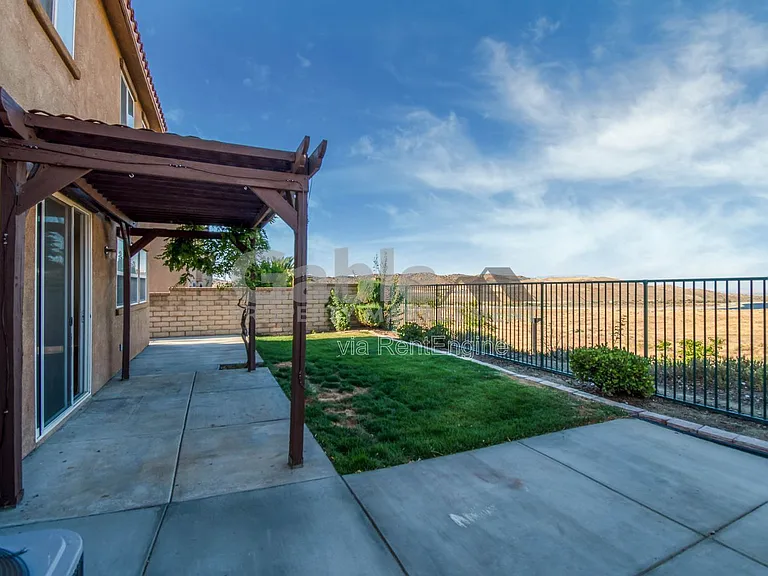 37400 Queen Anne Pl — Photo 19