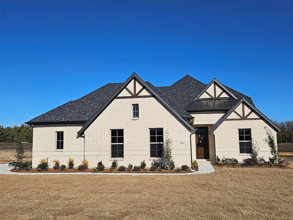 1st image of 248 Redwood Cir