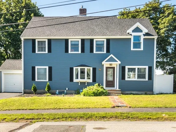26 Grosvenor Rd, Waltham, MA 02453