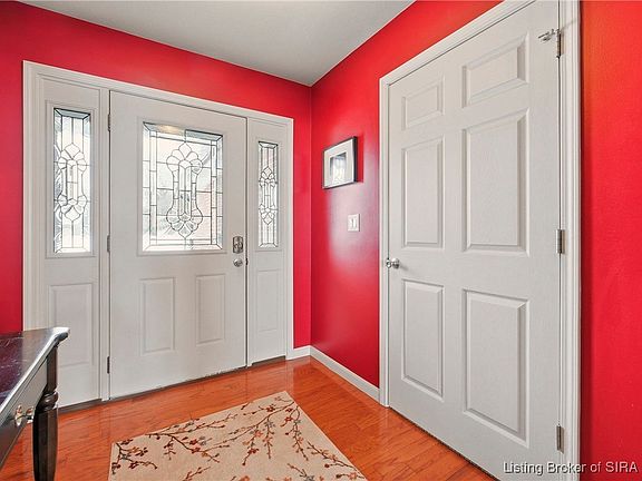 4th image of 3808 Laurens Circle