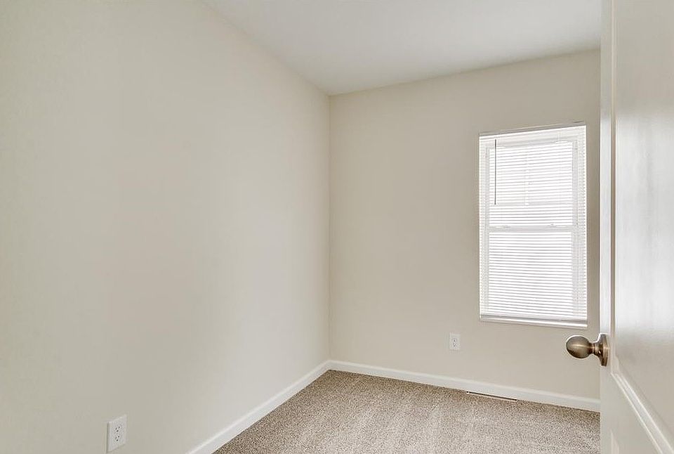 2365 Welch Rd, photo 10