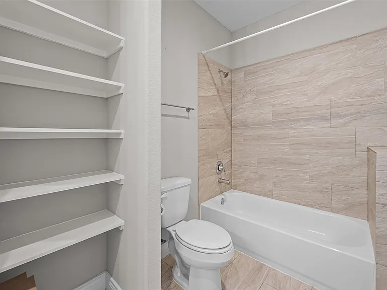14603 Sanour Dr — Photo 37