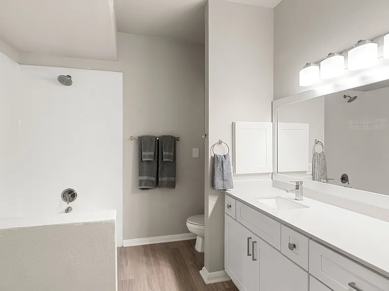Townhomes of Bent Tree — Photo 7