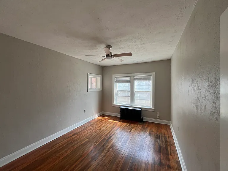 12065 Edgewater Dr #15 — Photo 6