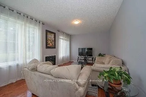 4 bed, $4,150 — Photo 2
