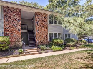 61 Honeysuckle Ln, Red Bank, NJ 07701