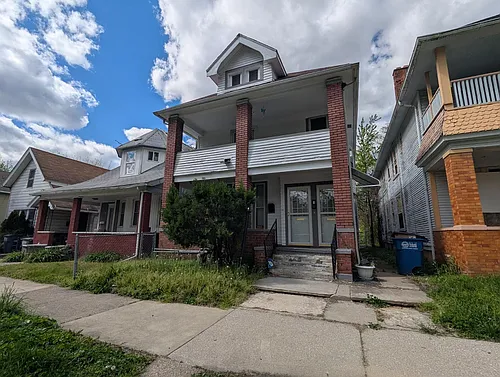1048 Norwood Ave Photo 1