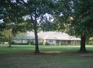 1551 Deerwood St, Ashdown, AR 71822