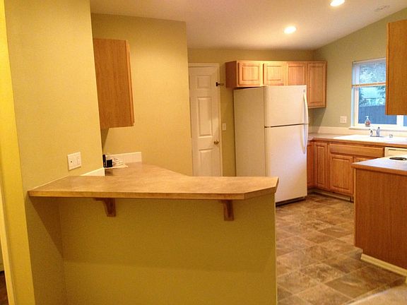 5th image of 8113 117th Street Ct E