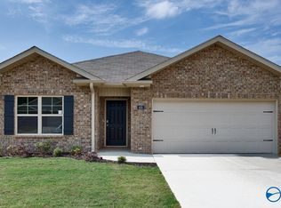 435 Jackson Point Cir, Huntsville, AL 35811