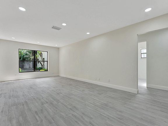 5th image of 4516 NW 20th Street #470