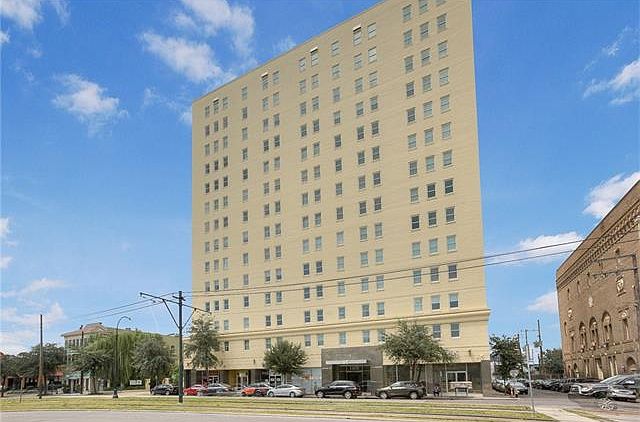 1st image of 1205 Saint Charles Ave APT 201