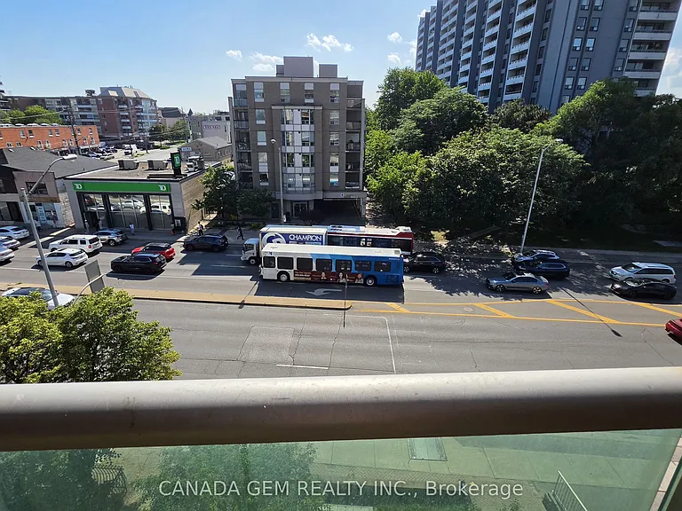 5949 Yonge St #506 — Photo 36