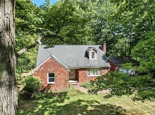 4957 S Raccoon Rd, Canfield, OH 44406