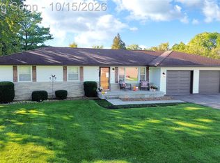6517 Baldwin Rd, Swartz Creek, MI 48473