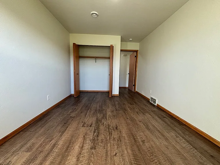 416 Pecor St — Photo 14