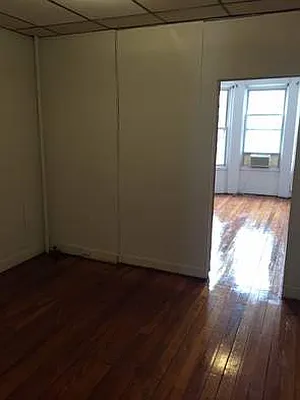 Rented by Capri Jet Realty Corp | media 14