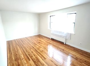 87-04 218th Pl #1, Queens Village, NY 11427