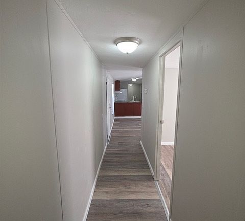 5th image of 900 Kathleen Dr #28