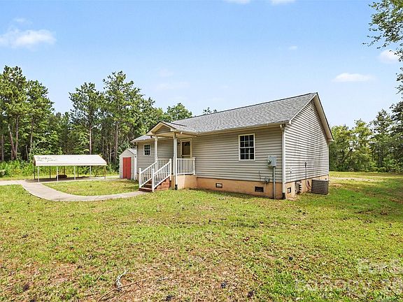 4th image of 1646 Joe Caldwell Rd