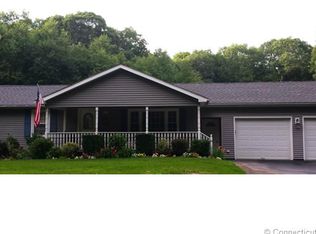 122 Fire Tower Rd, Pomfret Center, CT 06259