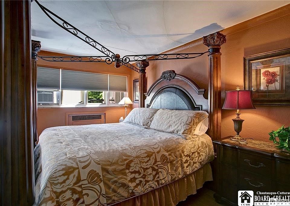 43rd image of this home