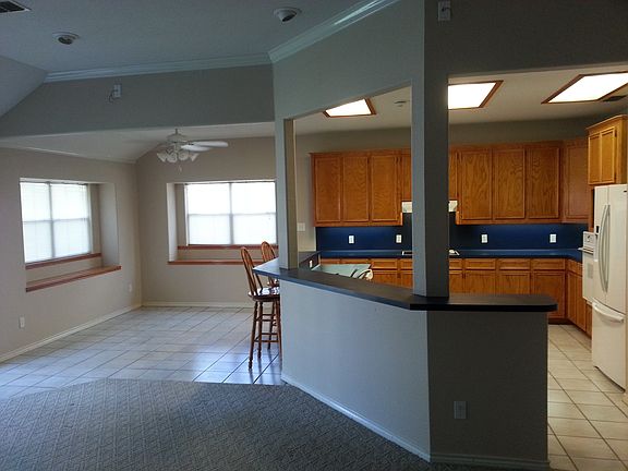 2nd image of 5214 Lethaby Dr