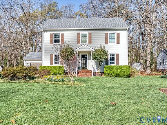 3rd image of 109 Treva Rd