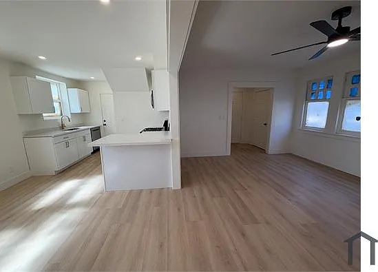 3 bed, 1100 sqft, $3,150 — Photo 3