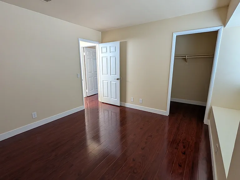 330 El Dorado St #8 — Photo 13