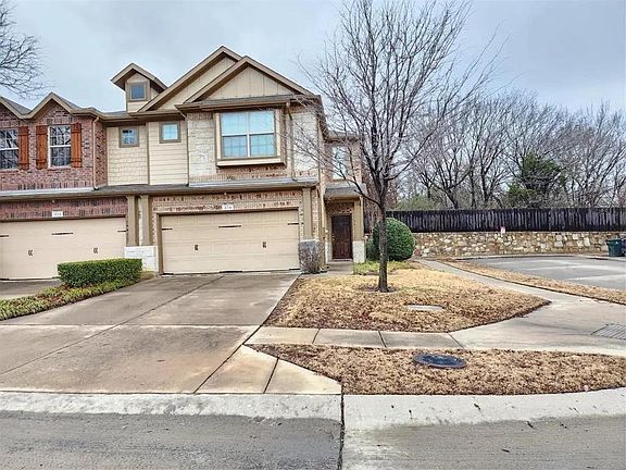 3rd image of 315 Ladyfern Way #1