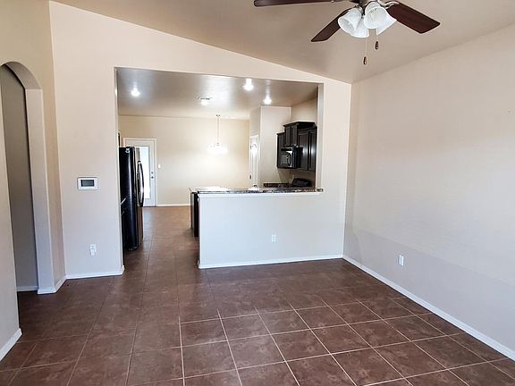 3rd image of 2892 La Union Ct