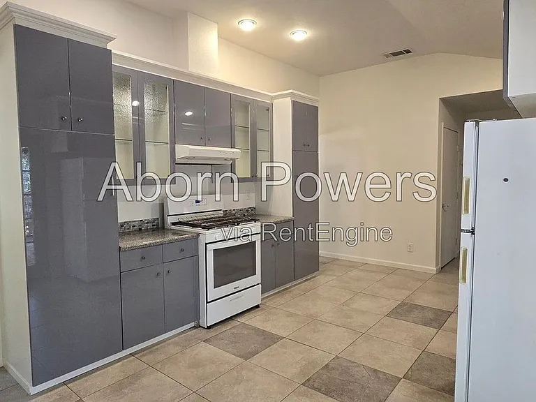 6271 Red Robin Rd — Photo 10