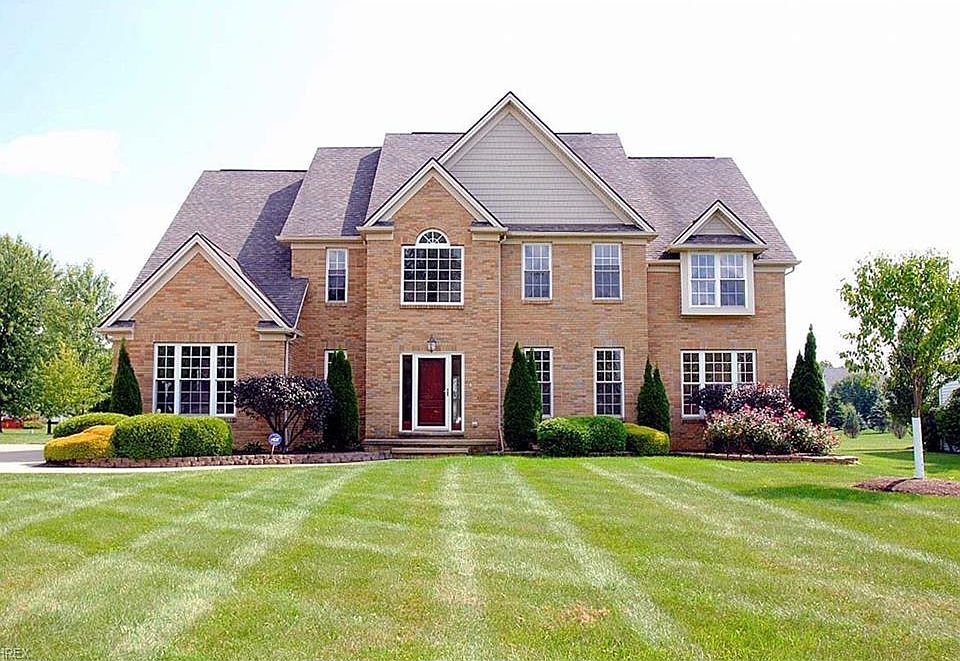 1st image of 35532 Nightshade Ln
