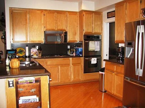 2nd image of 1104 Corrales Ln