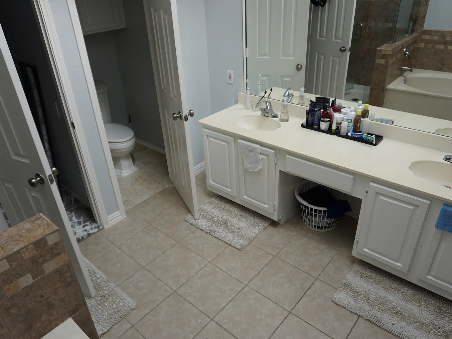 3 bed, 2.5 bath, 1732 sqft, $2,500 — Photo 3